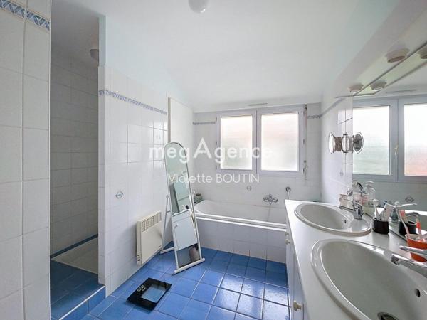 Maison à TREMENTINES, 49340 - 5 pièces 101m²