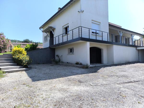 Vente / Maison avec dépendance