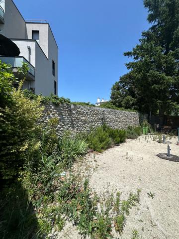 MAISON AVEC COMMERCE EYBENS