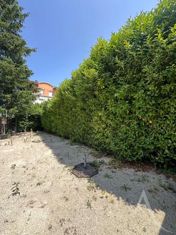 MAISON AVEC COMMERCE EYBENS