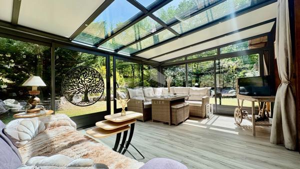 Maison Bois ,alliant cachet et sérénité, à Neuvic