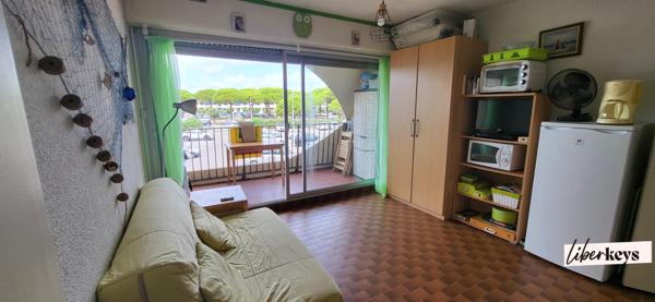 Appartement Port Camargue 20 m2 - Piscine -  1 place parking - 1 cave
