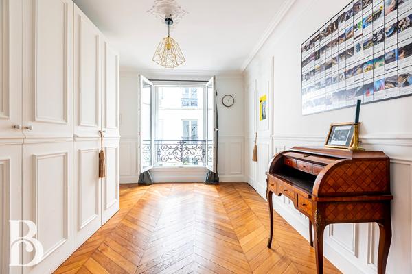 Paris (75009) APPARTEMENT 170 m² / 4 CHAMBRES / LIÈGE / TRINITÉ, PARIS 9E