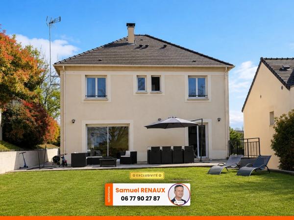Proche de SUCY EN BRIE - Maison contemporaine de 7 pièces - 145 m² sur un sous-sol total – Parcelle 704 m²