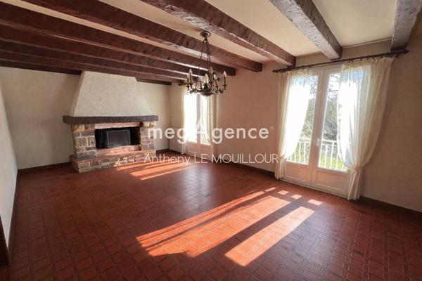 Maison à Plouay, 56240 - 5 pièces 102m²