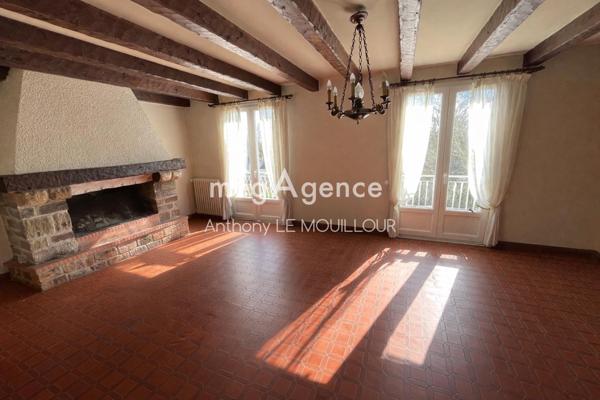 Maison à Plouay, 56240 - 5 pièces 102m²