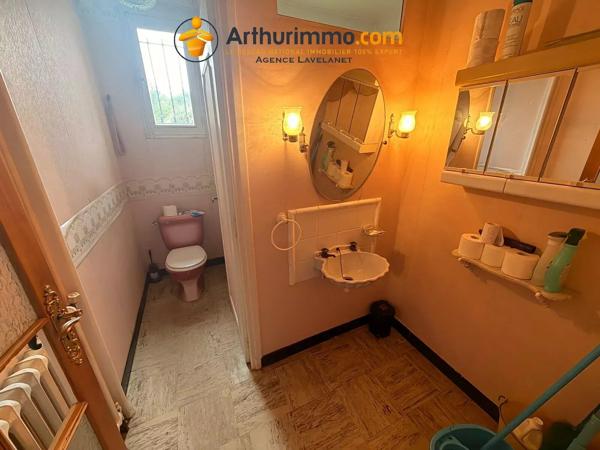 Vente                                                      Maison
                        
                     8 pièces                      187 m2                     à Lavelanet
