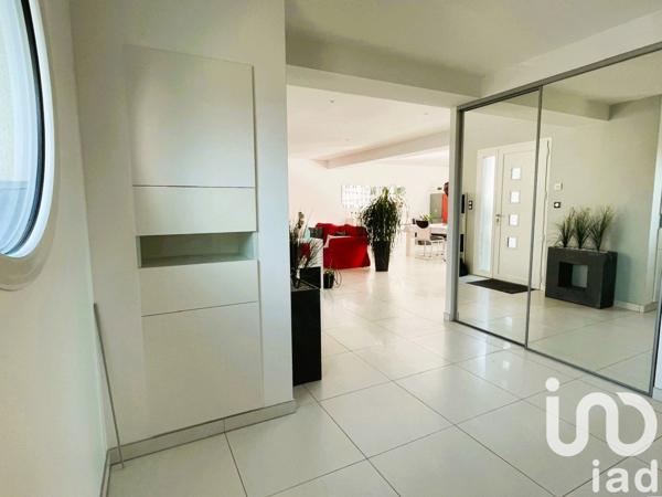 Maison à vendre 5 pièces 179 m² Longuenée-en-Anjou