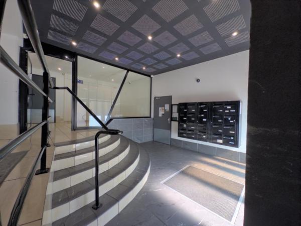Vente / Appartement T2 à Bordeaux (33300)