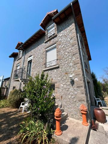 Maison Aurillac 7 pièce(s) 145 m2 , Aurillac