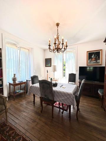 Maison Aurillac 7 pièce(s) 145 m2 , Aurillac