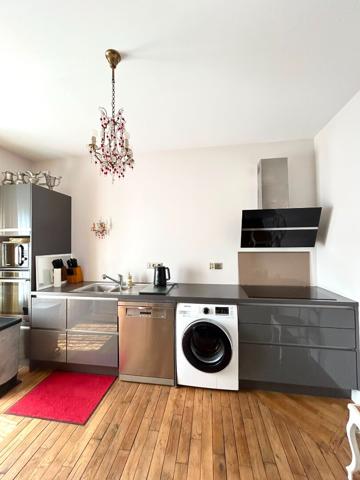 Maison Aurillac 7 pièce(s) 145 m2 , Aurillac