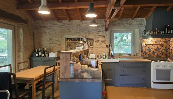 "Havre de paix" Maison avec piscine sur 3 hectares Saint antonin noble val