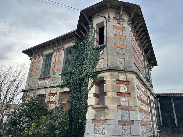 Ensemble immobilier - Rochefort 10 pièce(s) 434.40 m2