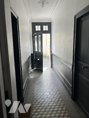Très bel appartement avec cour privative