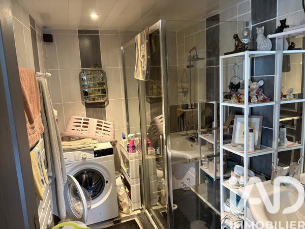 Maison à vendre 10 pièces 205 m² Montguyon