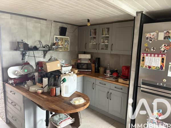 Maison à vendre 10 pièces 205 m² Montguyon