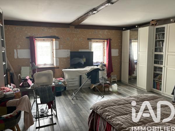 Maison à vendre 10 pièces 205 m² Montguyon