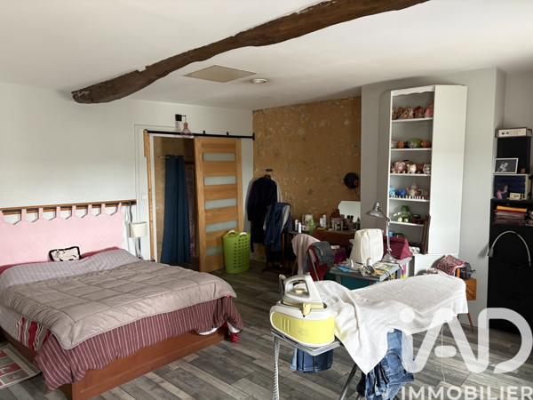 Maison à vendre 10 pièces 205 m² Montguyon