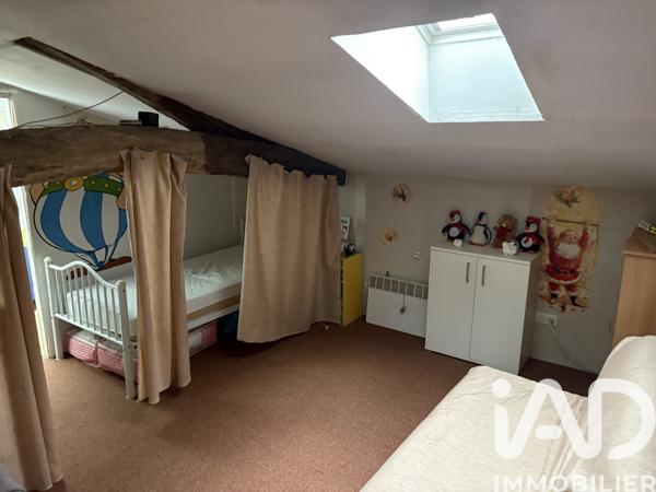 Maison à vendre 10 pièces 205 m² Montguyon