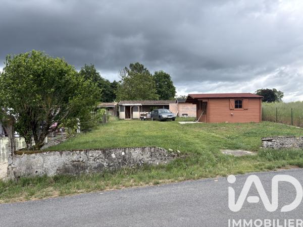 Maison à vendre 10 pièces 205 m² Montguyon