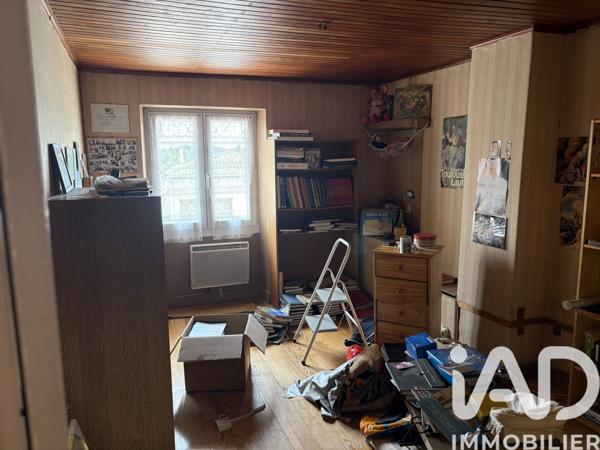 Maison à vendre 10 pièces 205 m² Montguyon