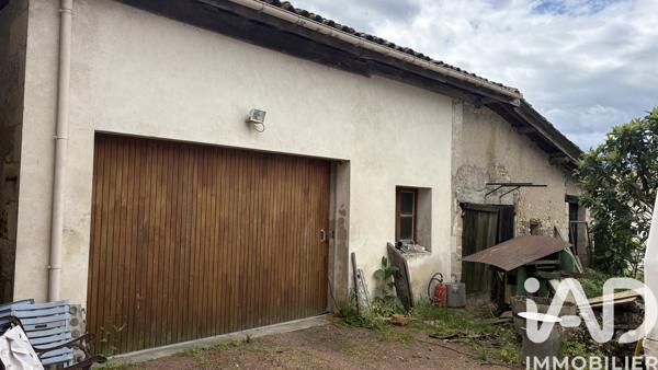 Maison à vendre 10 pièces 205 m² Montguyon