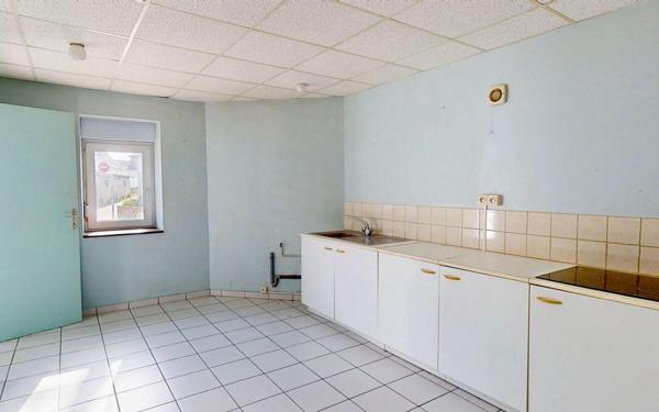 Maison à vendre    4 pièces •  Plouray