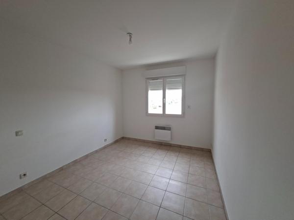 Une maison 95 M2 3CH jardin garage