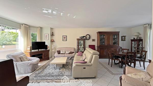Maison 151 m² à Sucy-en-Brie 94370