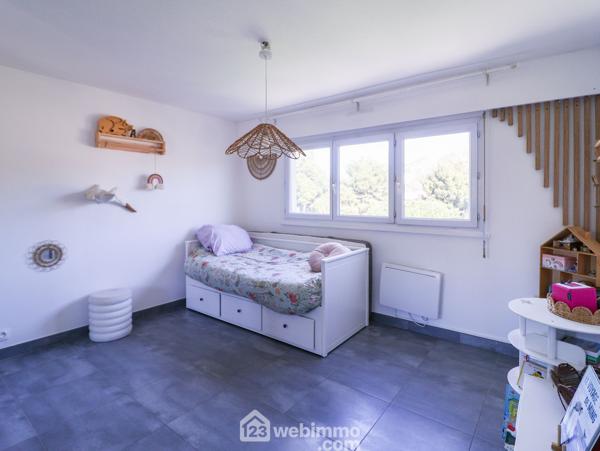 Appartement 93 m² à Marseille 13009