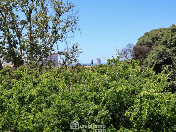 Appartement 93 m² à Marseille 13009