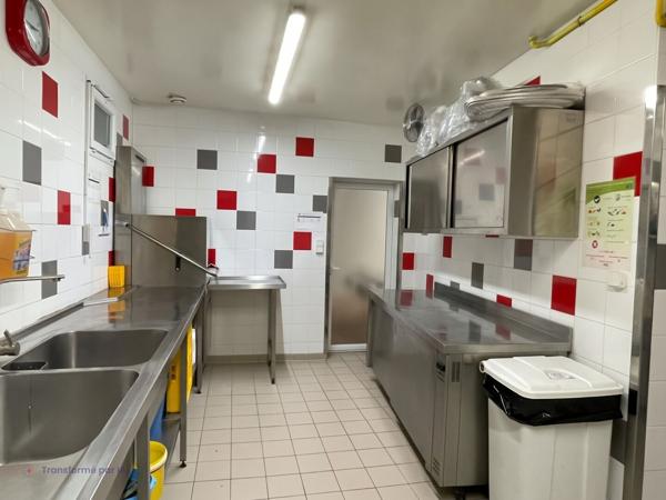Fonds de commerce à vendre 358 m² , Ombree d anjou