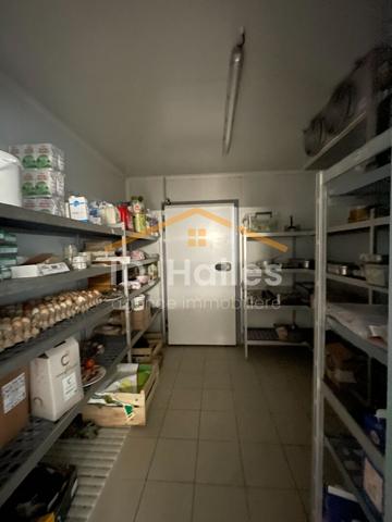 Fonds de commerce à vendre 358 m² , Ombree d anjou