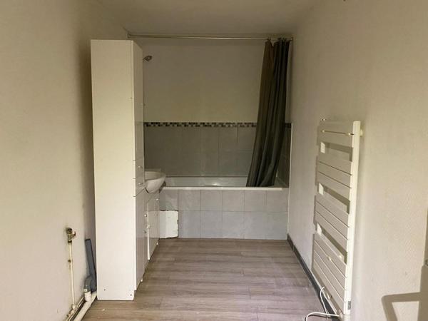 appartement en centre ville , proche de toutes commodités ,