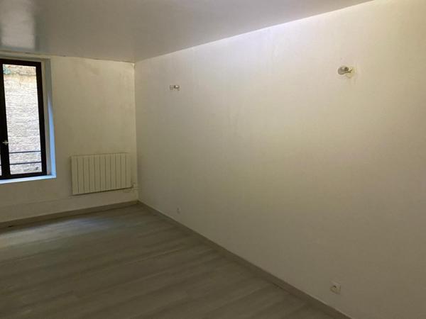appartement en centre ville , proche de toutes commodités ,