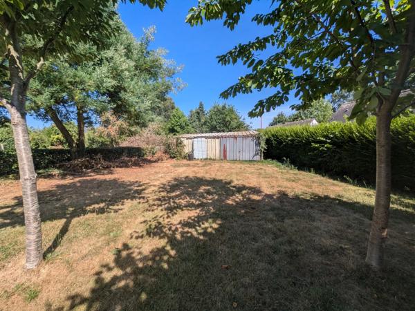 NEULLIAC MAISON EN REZ DE CHAUSSEE SURELEVE de 73m² 3 PIECES PARCELLE DE 1231m² EN PARTIE CONSTRUCTIBLE