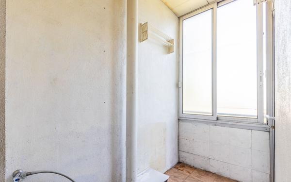 Appartement à vendre    3 pièces • 86 m2 Créteil