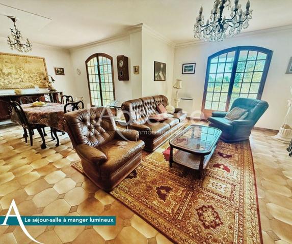 SALON-DE-PROVENCE - LES VIOUGUES | Une maison familiale rare, un jardin à vivre et un potentiel exceptionnel