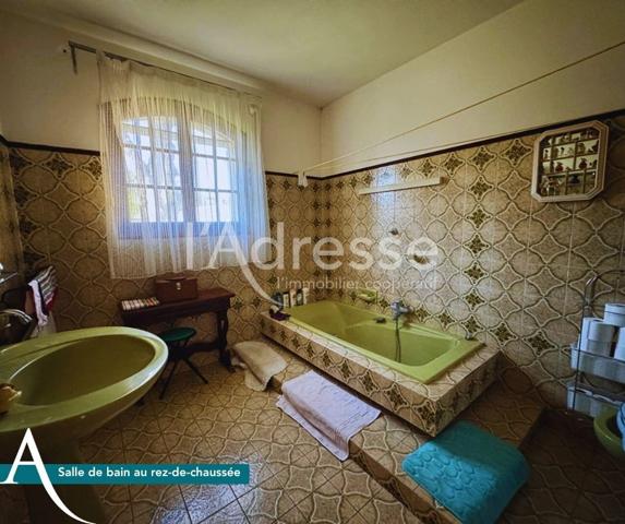 SALON-DE-PROVENCE - LES VIOUGUES | Une maison familiale rare, un jardin à vivre et un potentiel exceptionnel