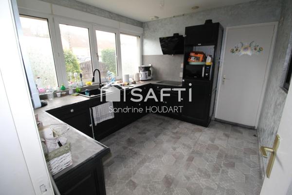 Pavillon de 97 m² a 5mn a pied du centre ville