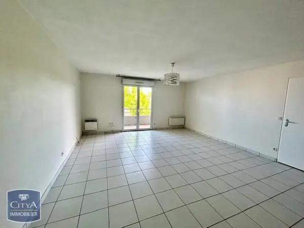 Appartement à louer 2 pièces 51.6m² Clermont-Ferrand (63000)