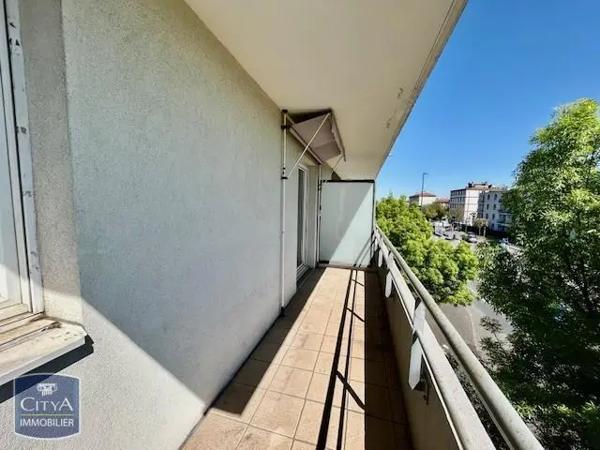 Appartement à louer 2 pièces 51.6m² Clermont-Ferrand (63000)