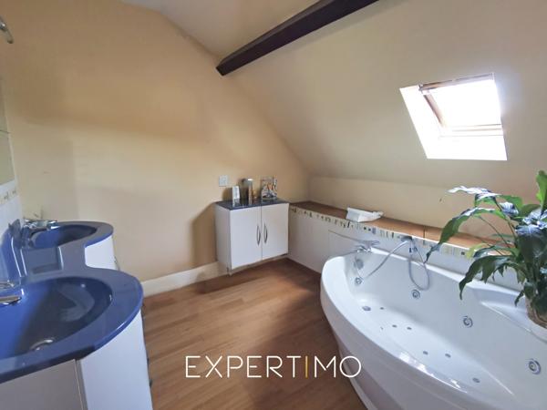 Fixin (21220) Villa avec vue imprenable sur les vignes – Fixin, Côte de Nuits