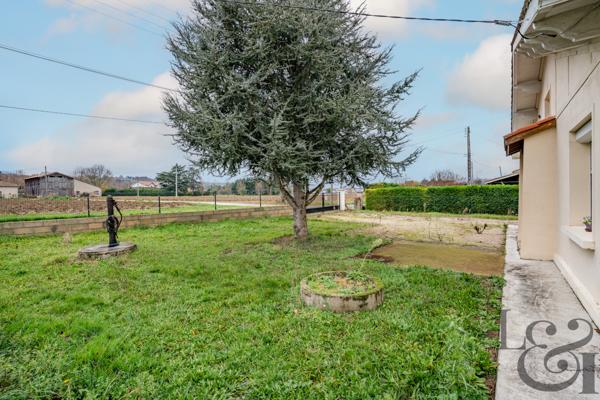 A vendre maison de plain-pied d'environ 71 m².