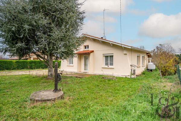 A vendre maison de plain-pied d'environ 71 m².