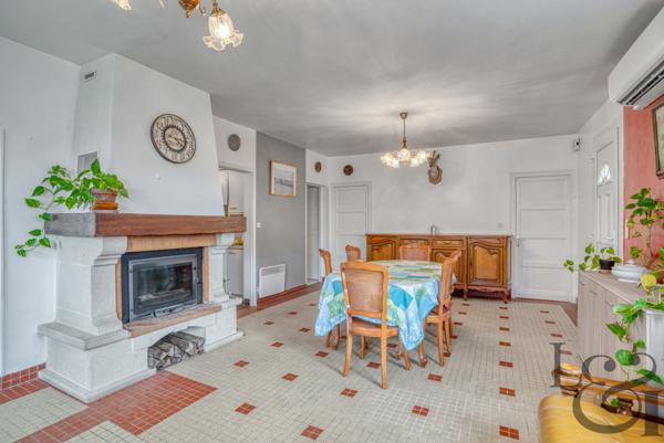 A vendre maison de plain-pied d'environ 71 m².