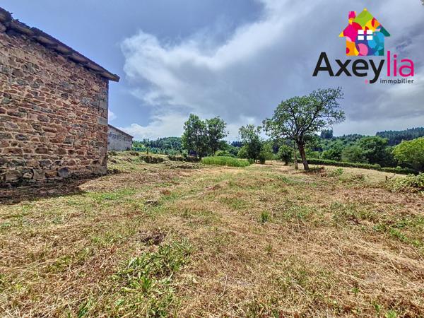 Écoche (42670) À VENDRE - ANCIENNE FERME À RESTAURER - 10KMS DE CHAUFFAILLES