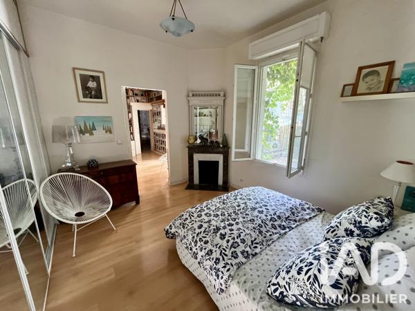 Maison à vendre 8 pièces 215 m² Mérignac