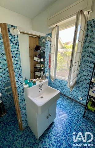 Maison à vendre 8 pièces 215 m² Mérignac